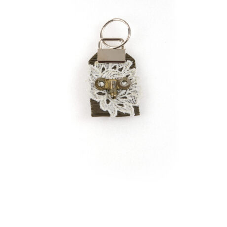 Persée, porte-clés avec clé ancienne // noixdecoquette.ch